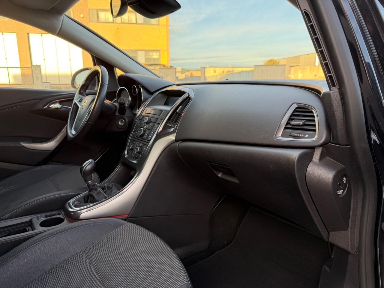 Opel Astra 1.4 Turbo 140CV 140.000km