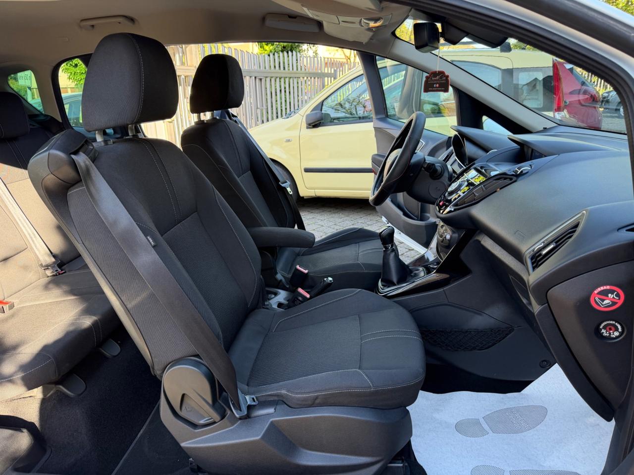 Ford B-Max 1.5 TDCi 75 CV Titanium