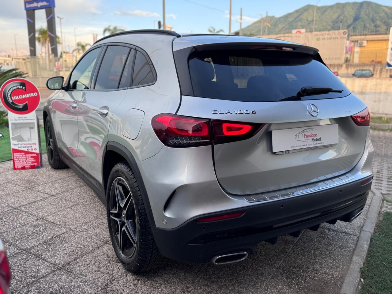 Mercedes-benz GLA 180 d Premium Amg