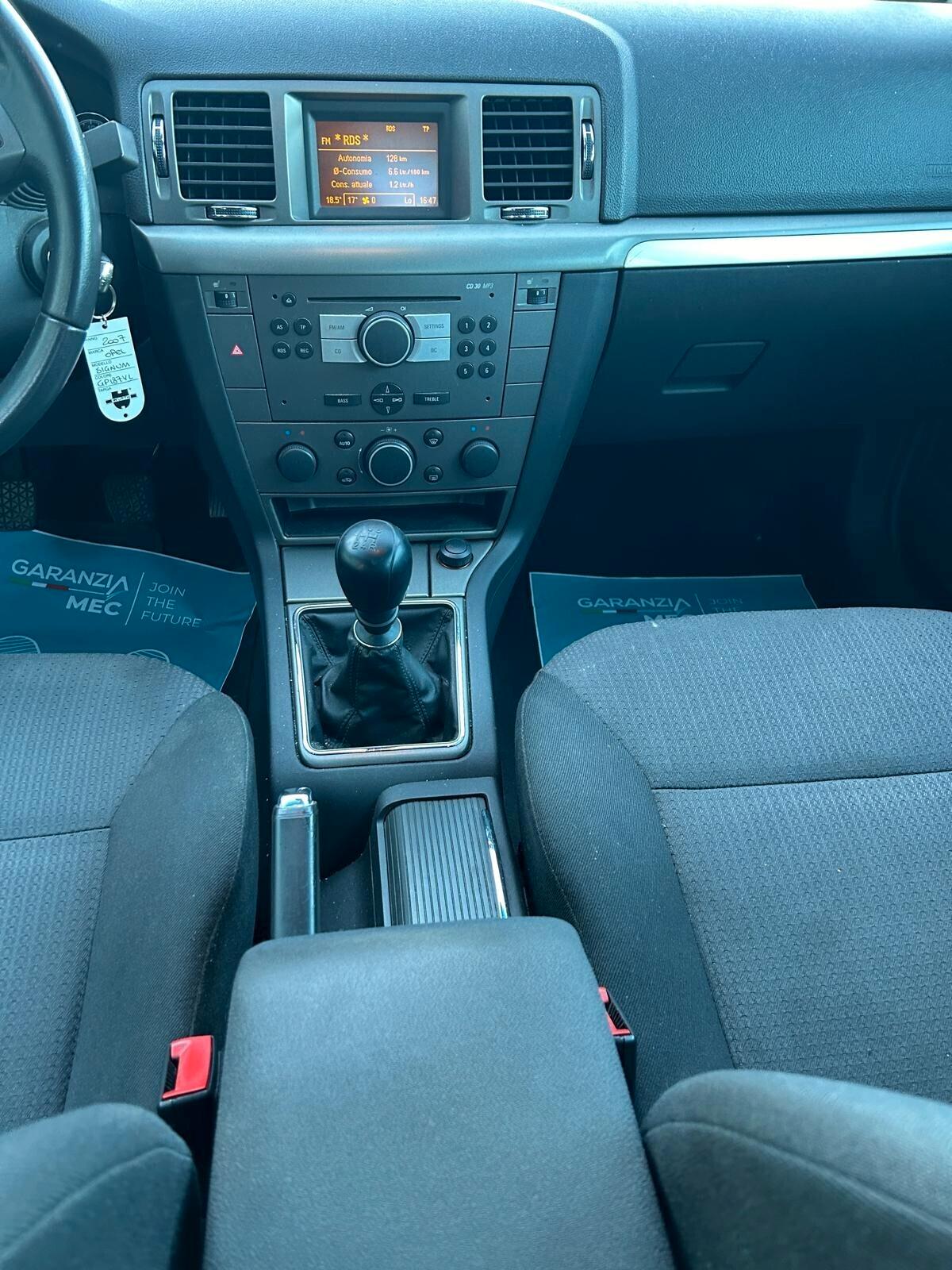 Opel Signum 1.9 CDTI 120CV Cosmo