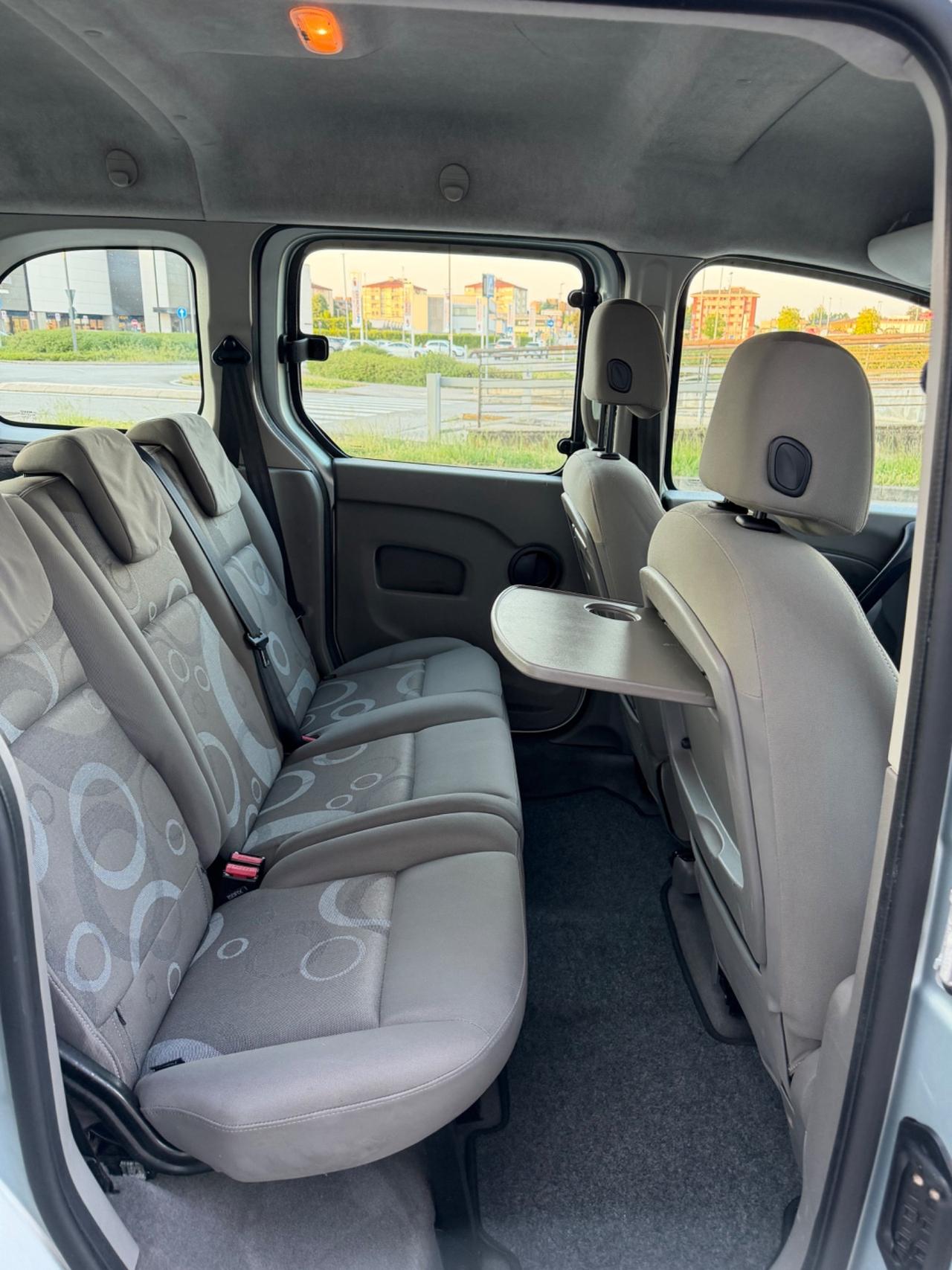 Renault Kangoo 1.6 105CV 5 porte Dynamique