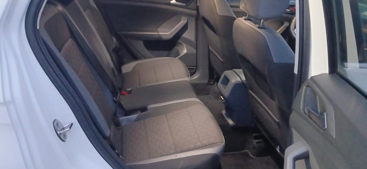 Volkswagen T-Cross 1.6 TDI DSG - 2020