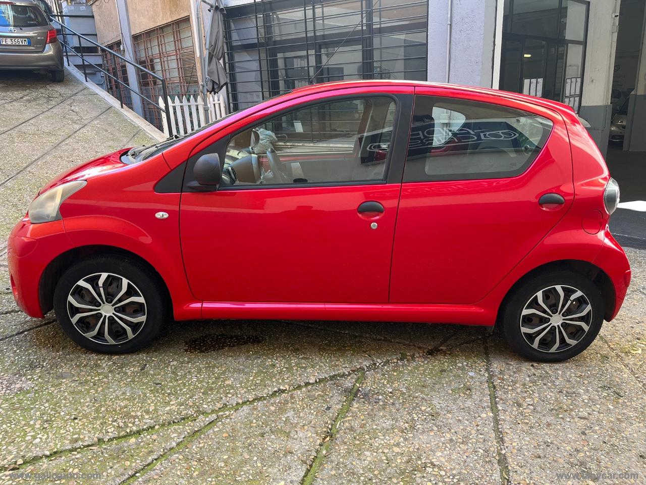 TOYOTA Aygo 1.0 12V VVT-i 5p. Cool Soda Conn.