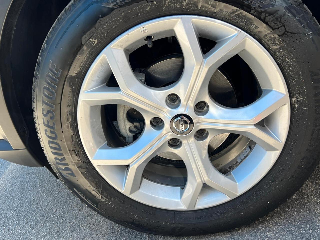 Nissan Juke 1.0 DIG-T 114 CV N-Connecta