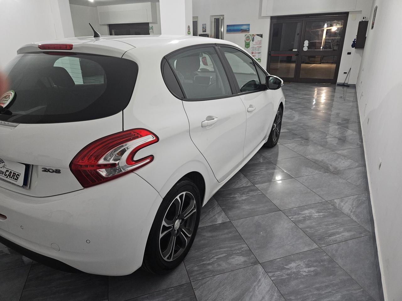 Peugeot 208 1.4 HDi 68 CV 5 porte Active