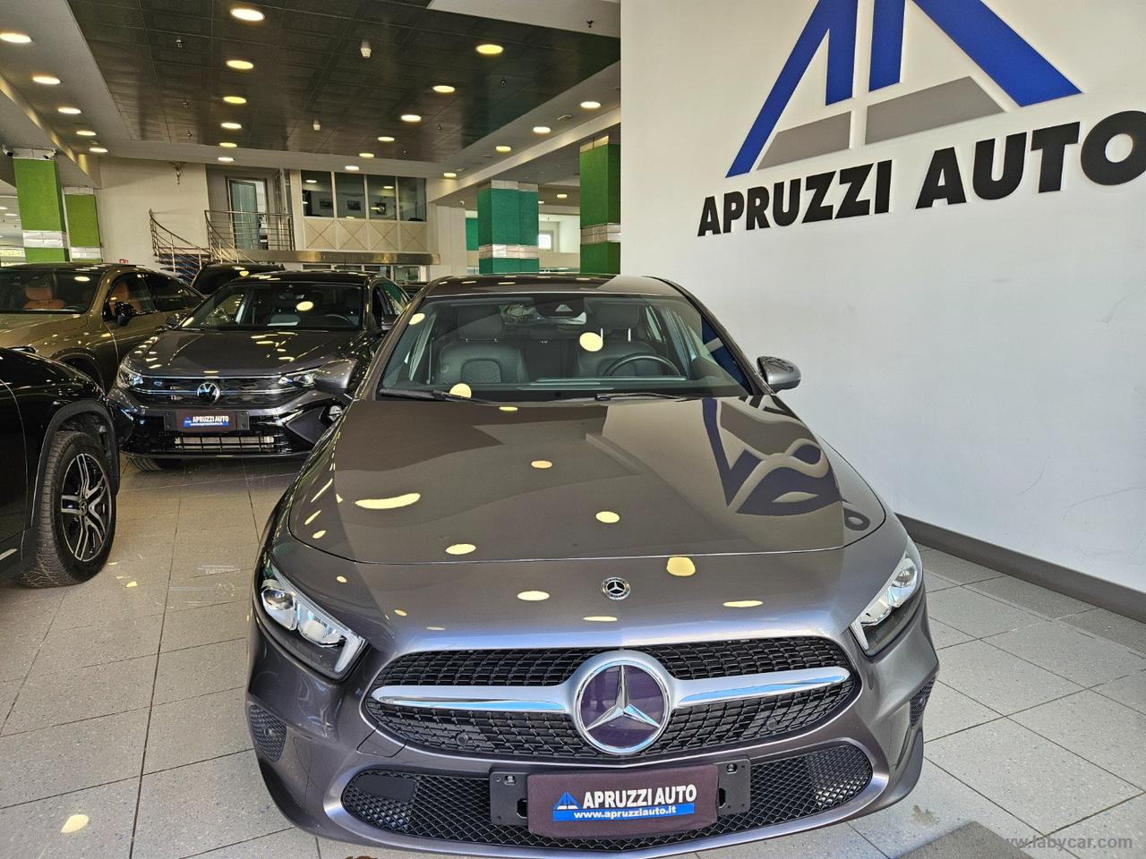 MERCEDES-BENZ A 180 d Automatic Business Extra