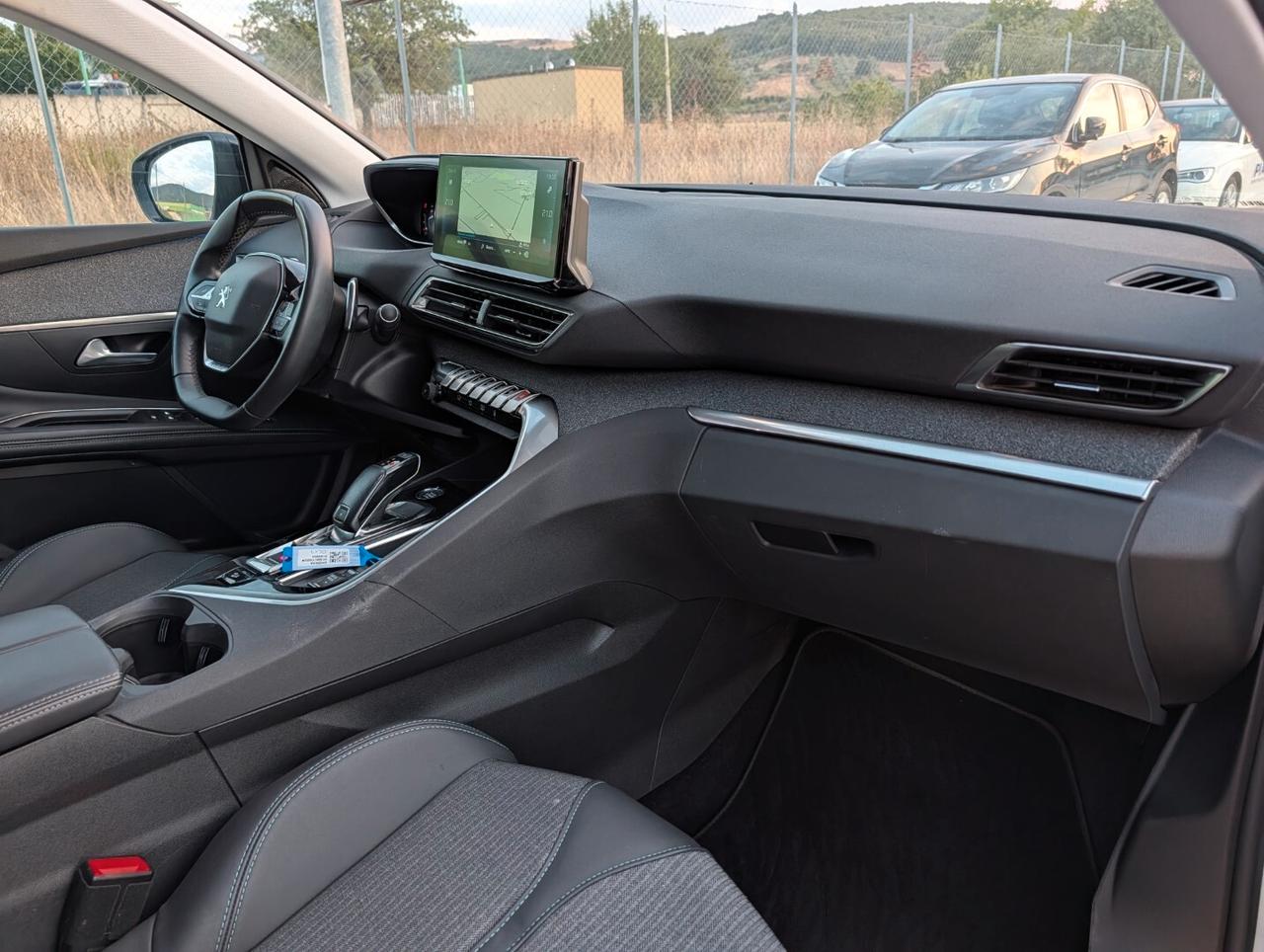 Peugeot 3008 BlueHDi 130 S&S EAT8 '23
