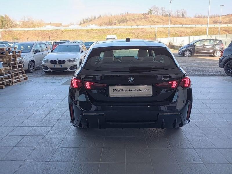 BMW Serie 1 120 48V MSport auto