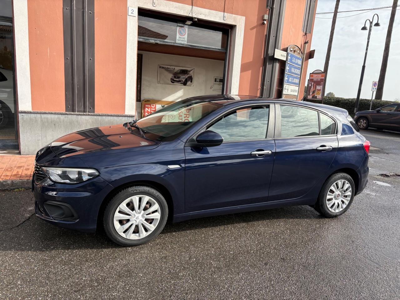 Fiat Tipo 1.4 5 porte Lounge 95cv 2017