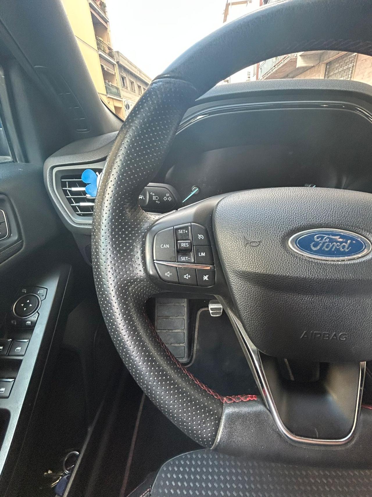 Ford Focus 1.0 EcoBoost 125 CV Start&Stop ST Line