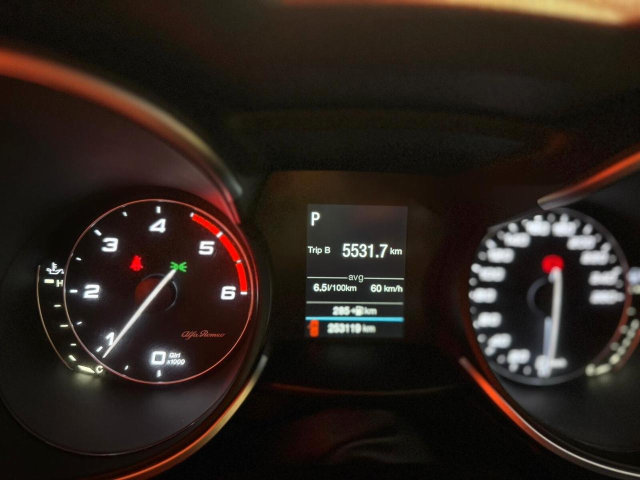 Alfa Romeo Stelvio 2.2 Turbodiesel 180 CV AT8 Q4 Executive