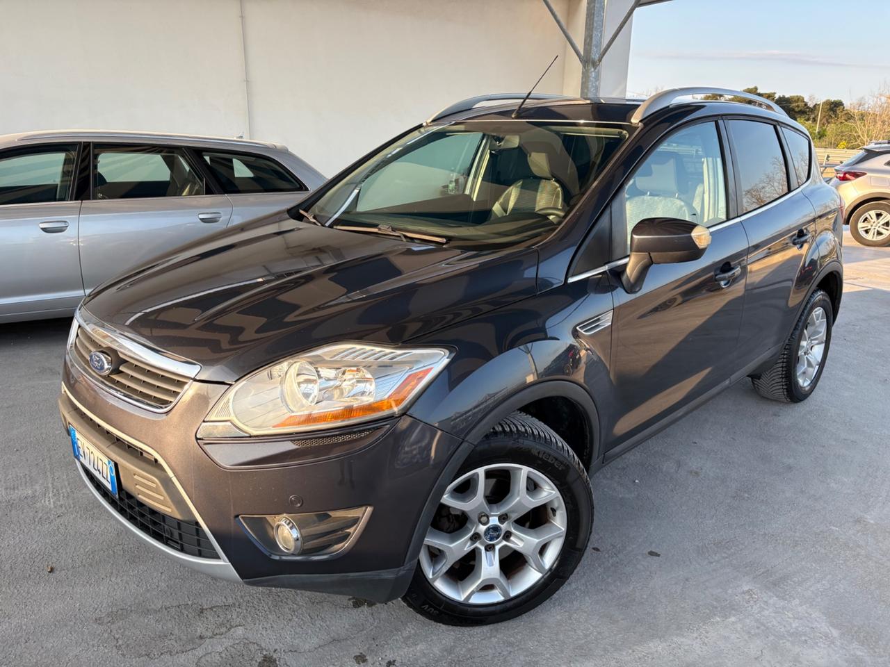 Ford Kuga Kuga+ 2.0 TDCi 140 CV 2WD DPF