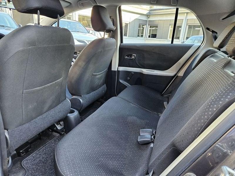 Toyota Yaris Yaris 5p 1.3 Sol my10