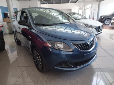 Lancia Ypsilon 1.0 FireFly 5 porte S&S Hybrid Platino