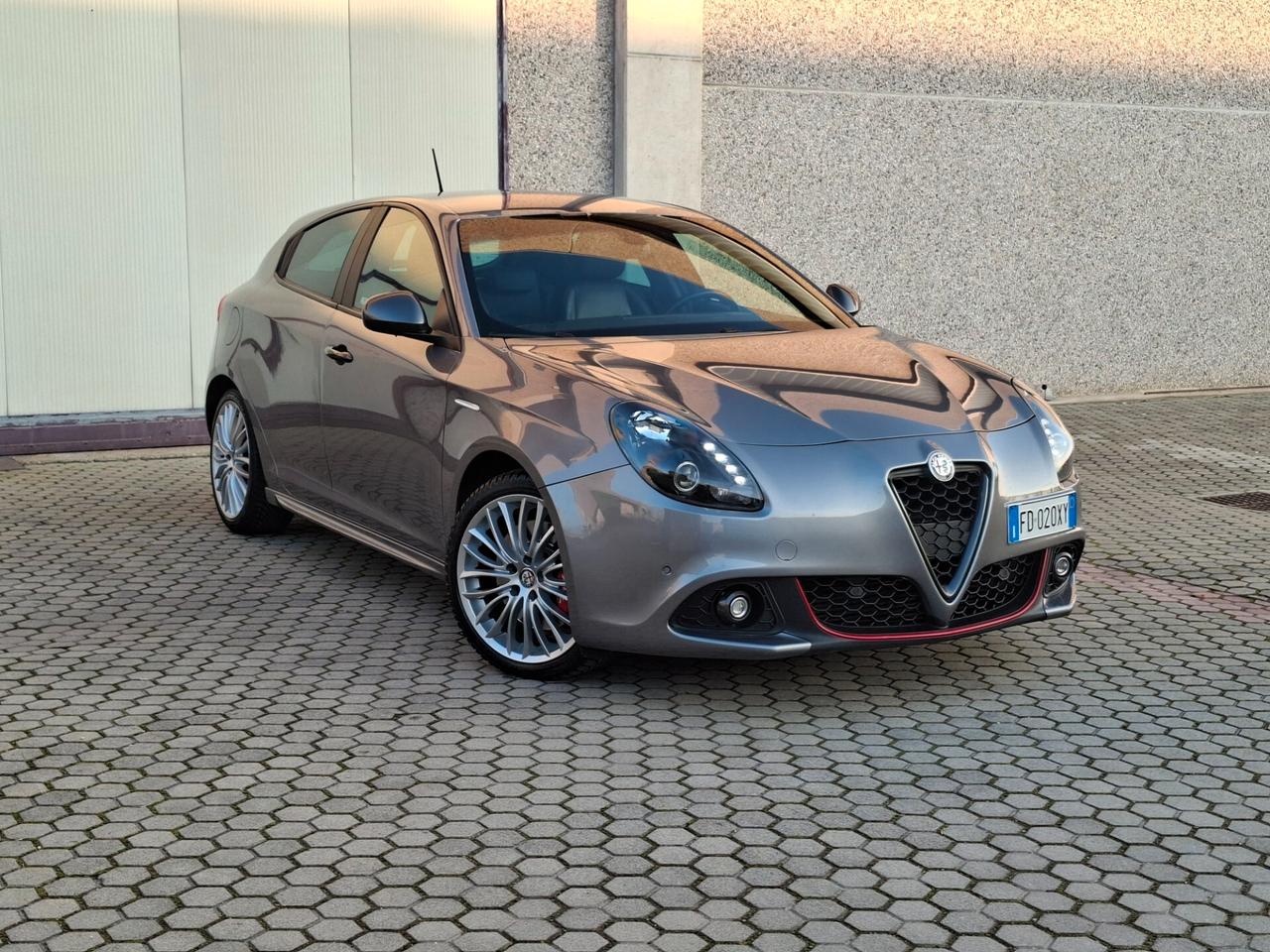 Alfa Romeo Giulietta 1750 Turbo TCT Veloce*KM CERT