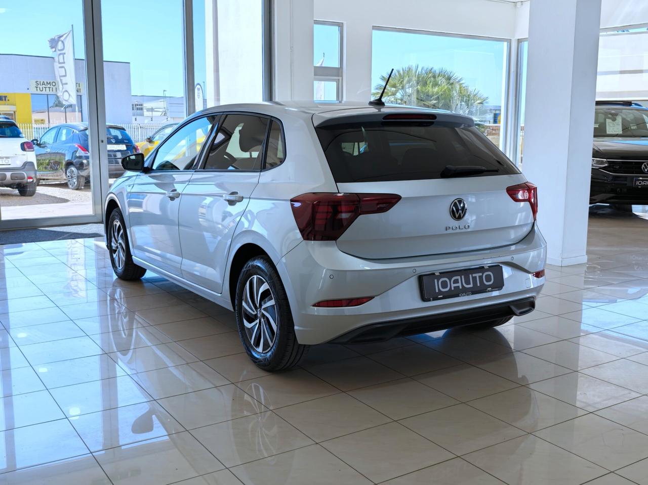 Volkswagen Polo 1.0 TSI Life 2023 IN ARRIVO
