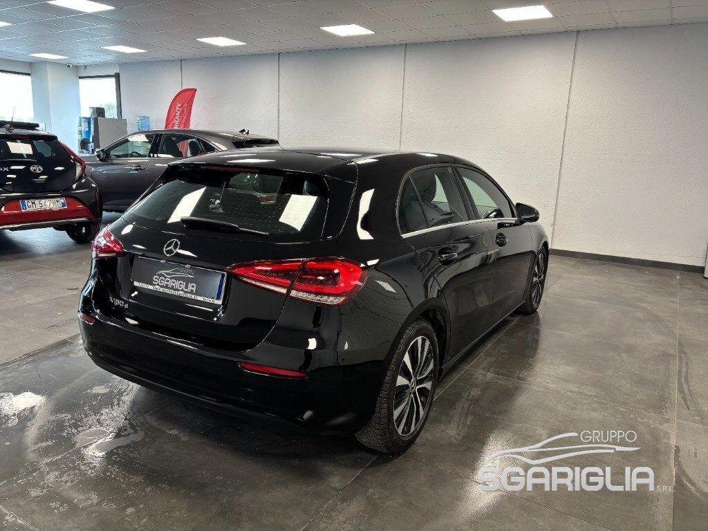 Mercedes A 180 d Executive Full Optional