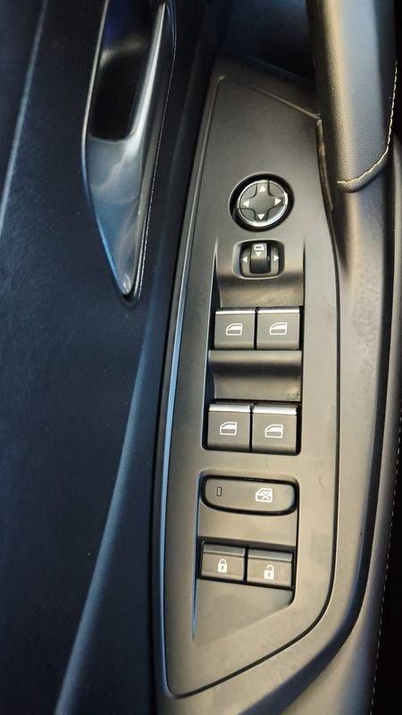 Peugeot 408 GT Hybrid 180 e-EAT8 S&S aut.