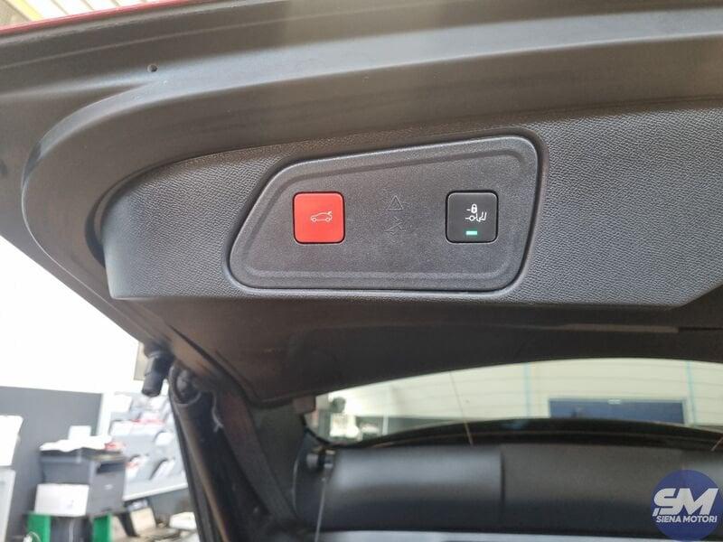 Peugeot 3008 Hybrid 225 e-EAT8 GT