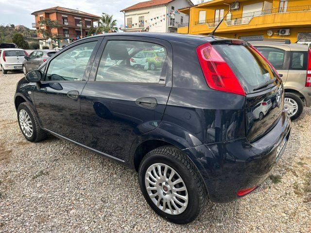 FIAT Punto 1.4 8V 5 porte Natural Power Street