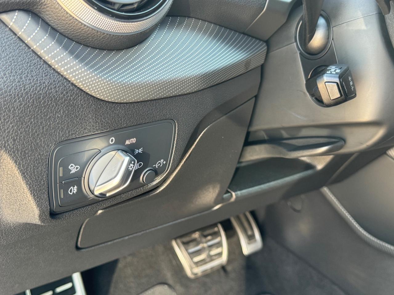 Audi Q2 35 TFSI S tronic line
