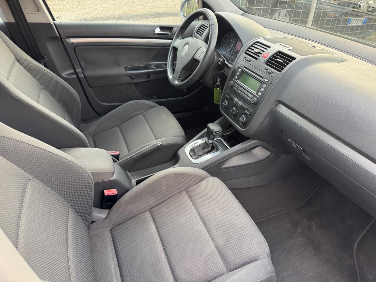 Volkswagen Golf 2.0 16V TDI 5p. Sportline