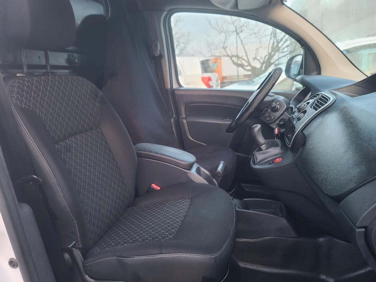 Renault Kangoo 1.5 dCi 75CV E5 FAP