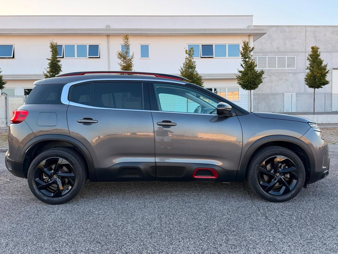 Citroen C5 Aircross BlueHDi 130 S&S EAT8 C-Series Fell Retrocamera cerchi 18