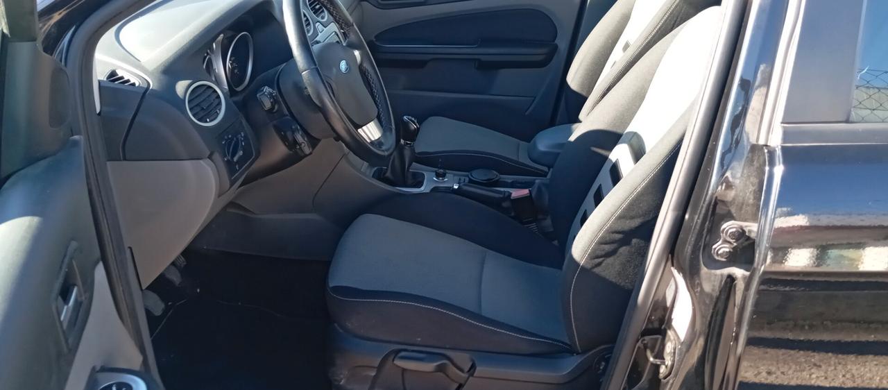 Ford Focus S.W. 1.6i 115 CV GPL di Fabbrica