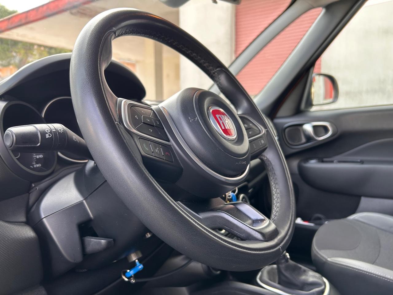 Fiat 500L 1.6 Multijet 120 CV Cross