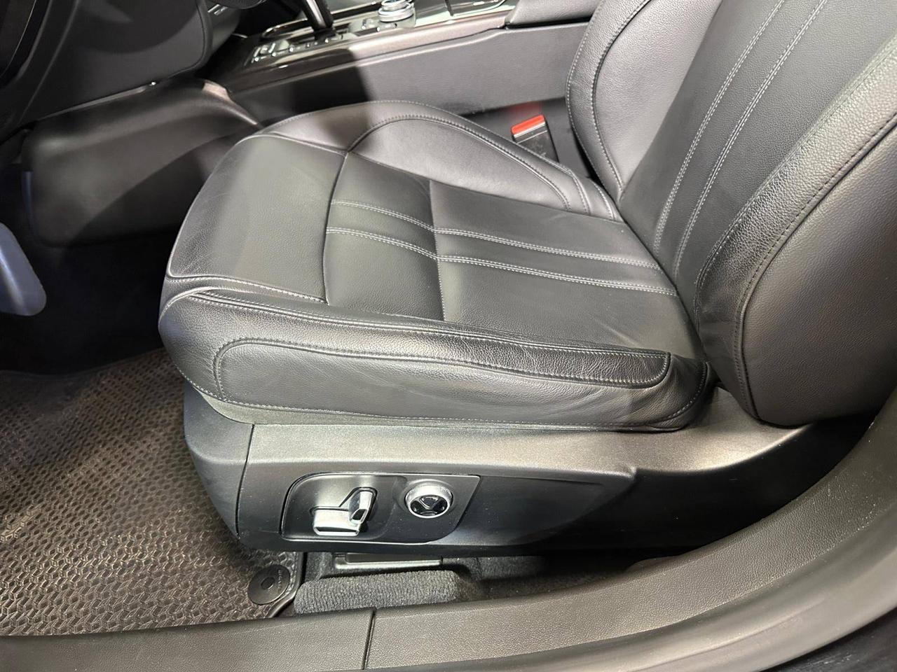 Maserati Ghibli Gransport 330cv