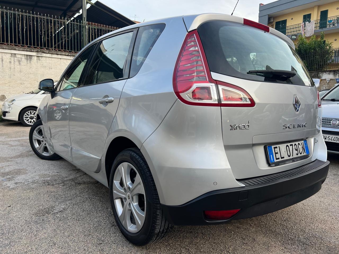 Renault Scenic Scénic X-Mod 1.6 dCi 130CV Luxe