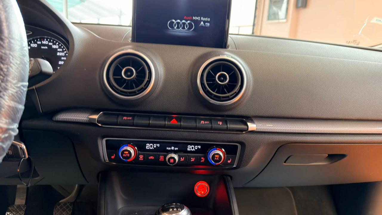 Audi A3 1.6 TDI clean diesel Attraction