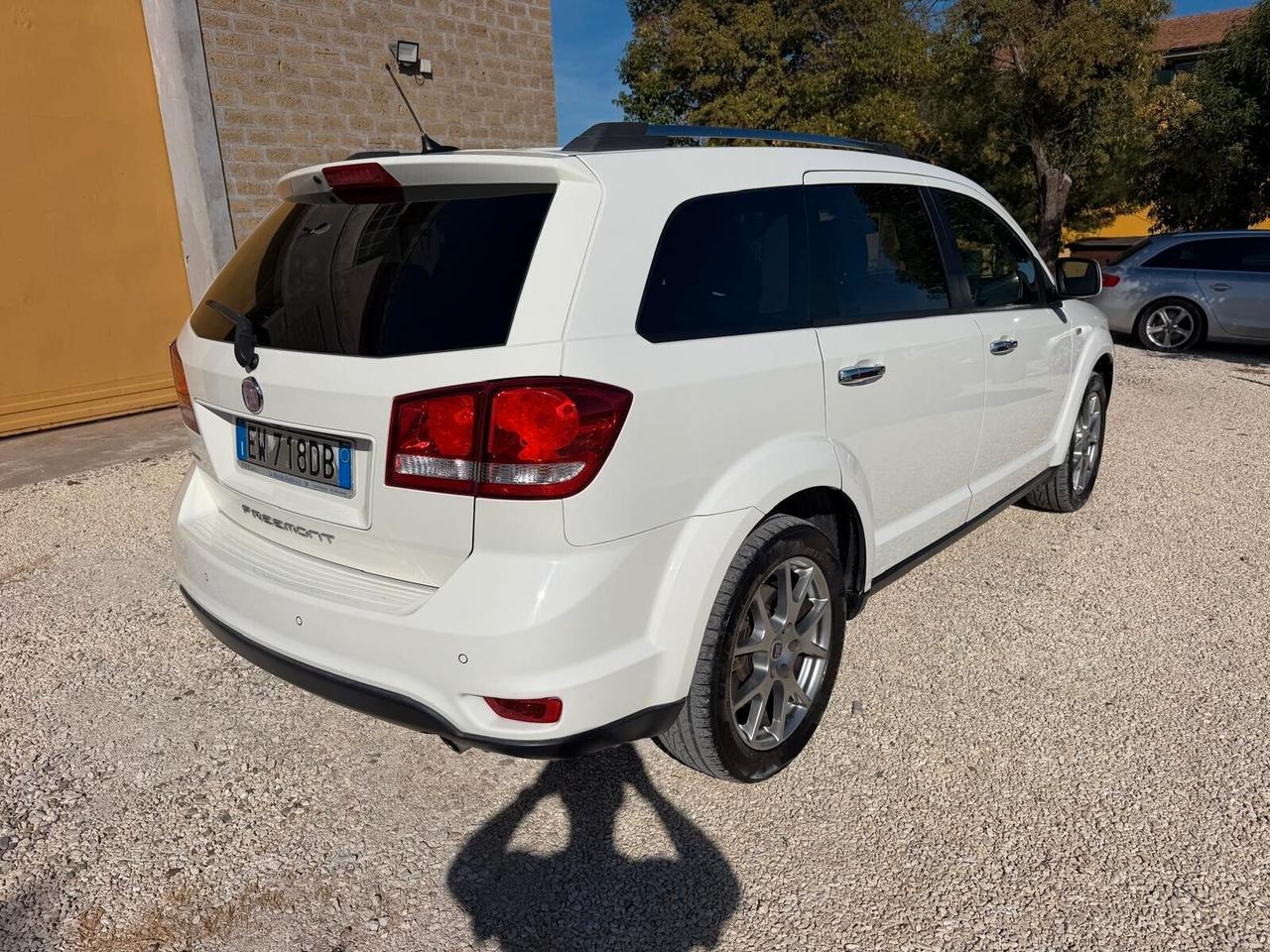 Fiat Freemont 2.0 Mjt 170 CV 4x4 aut. Black Code