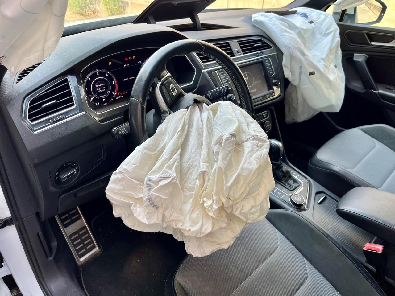 Volkswagen Tiguan 2.0 BiTDI SCR DSG 4MOTION Advanced R-Line BMT
