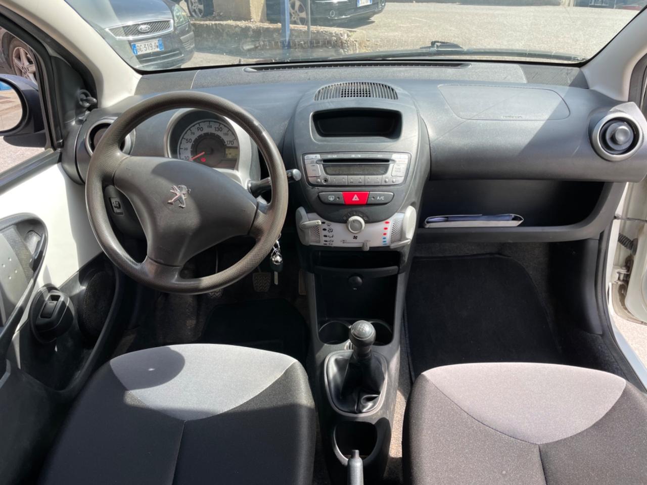 Peugeot 107 1.0 68CV 5p. Active 2Tronic