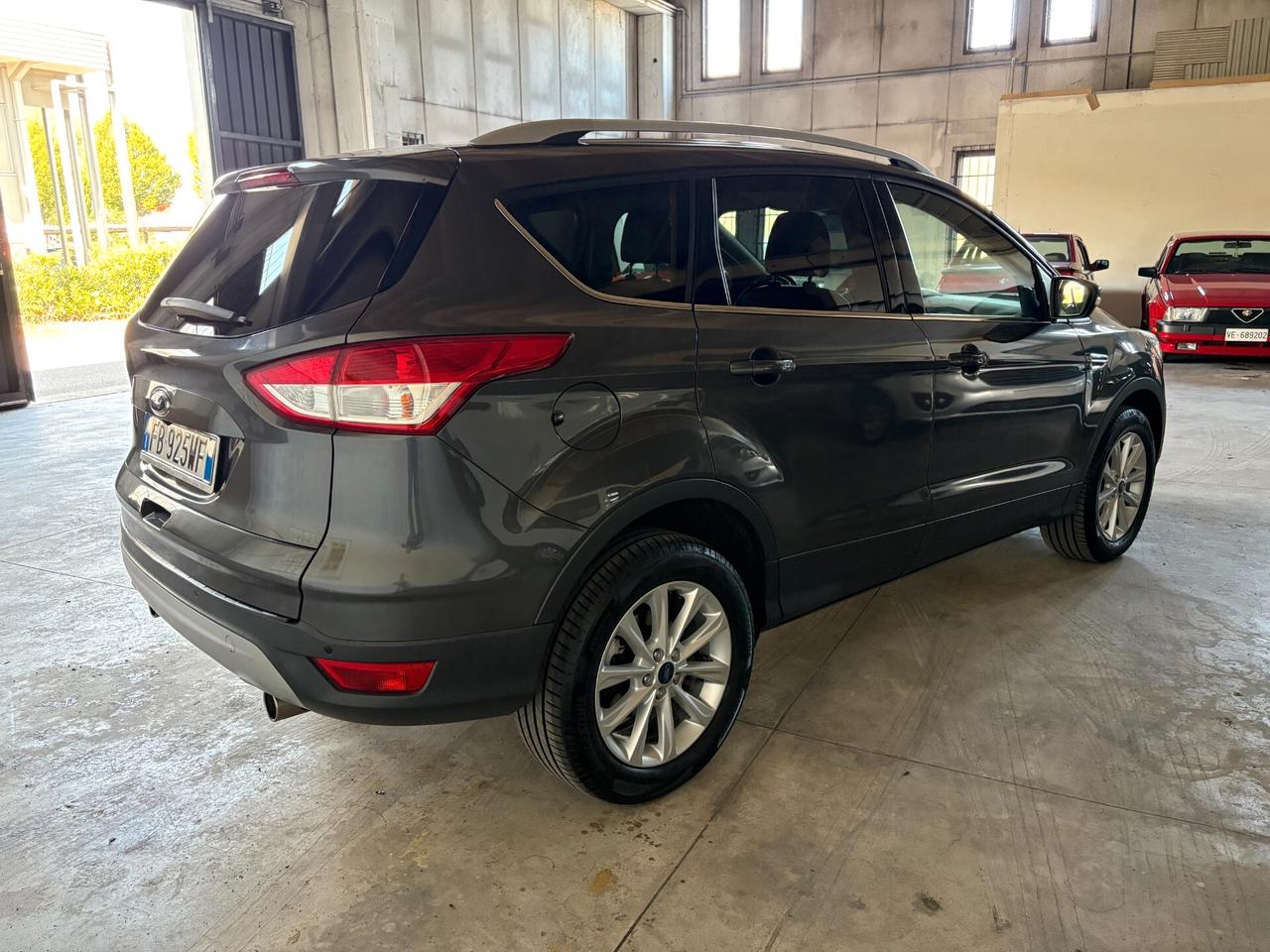 Ford Kuga 2.0 TDCI 150 CV 4WD 4x4 Cambio MANUALE