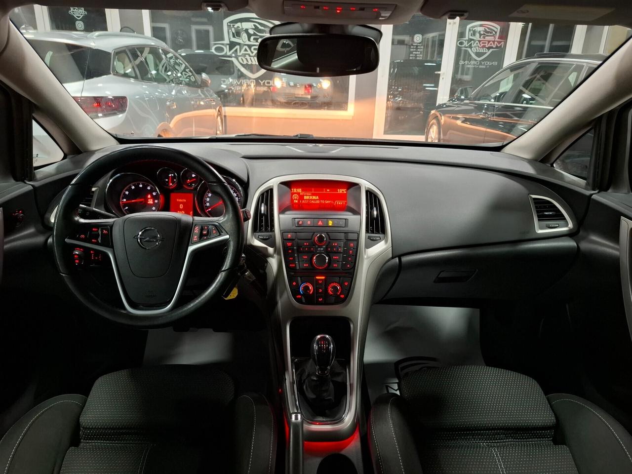 Opel Astra 1.4 benzina Sport NEOPATENTATO