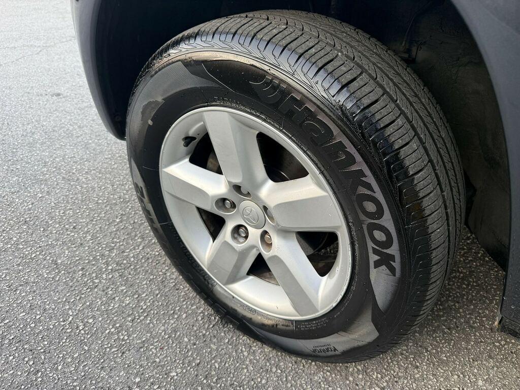 Toyota RAV4 2.0 d-4d 16v Sol 5p FL