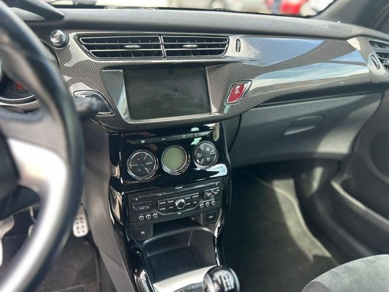 Citroën DS3 DS3 1.6 THP JUST BLACK