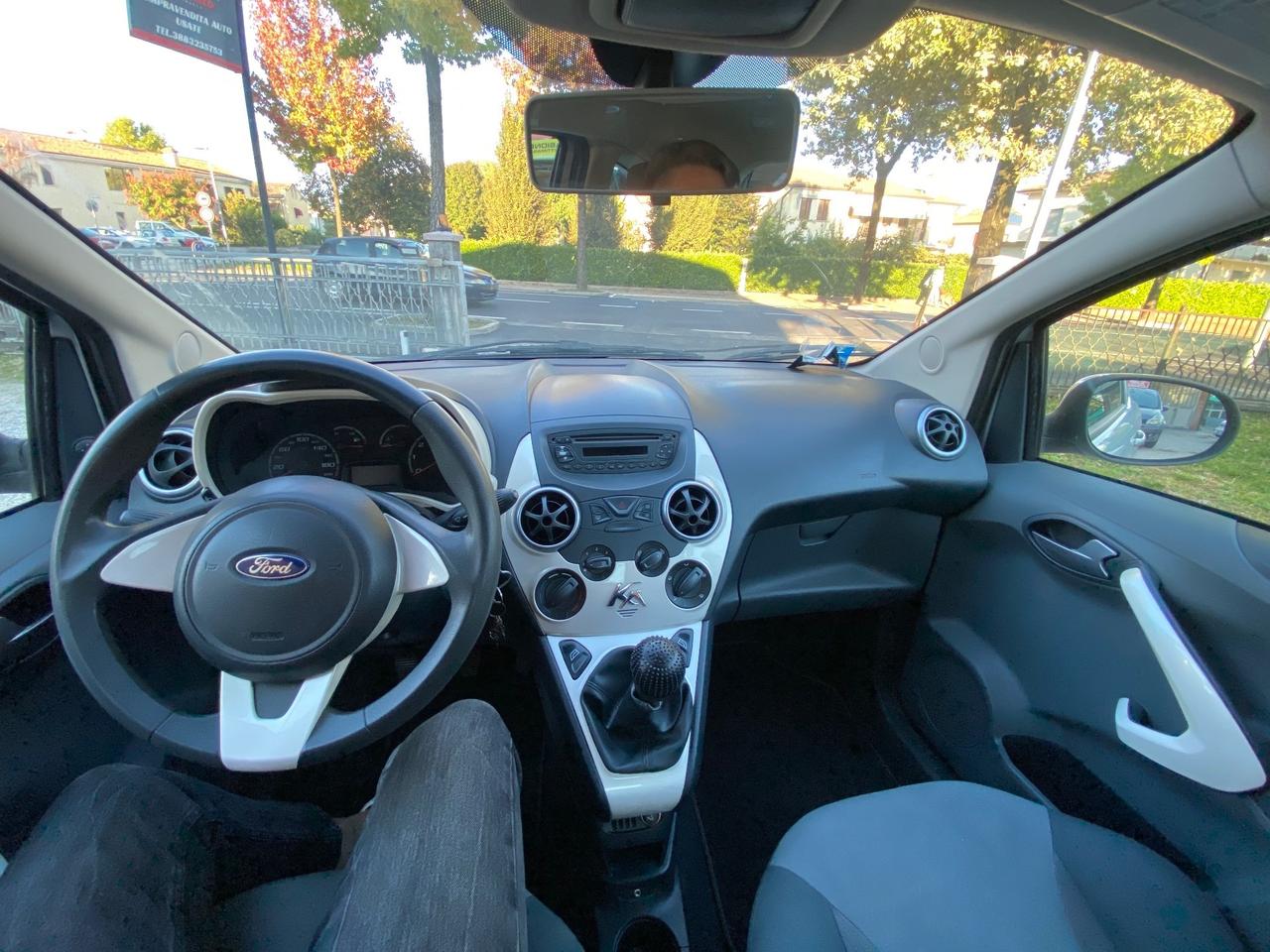Ford Ka 1.3 TDCi 75CV Titanium