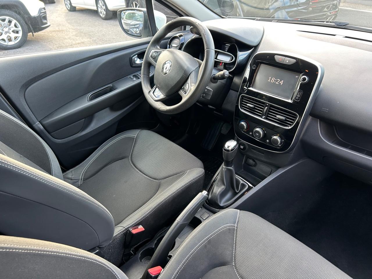 Renault Clio 1.2 75CV 5 porte Zen