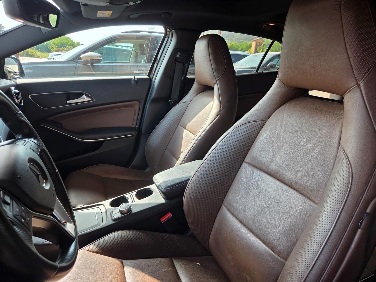 Mercedes-benz GLA 200 CDI Automatic 4Matic Premium