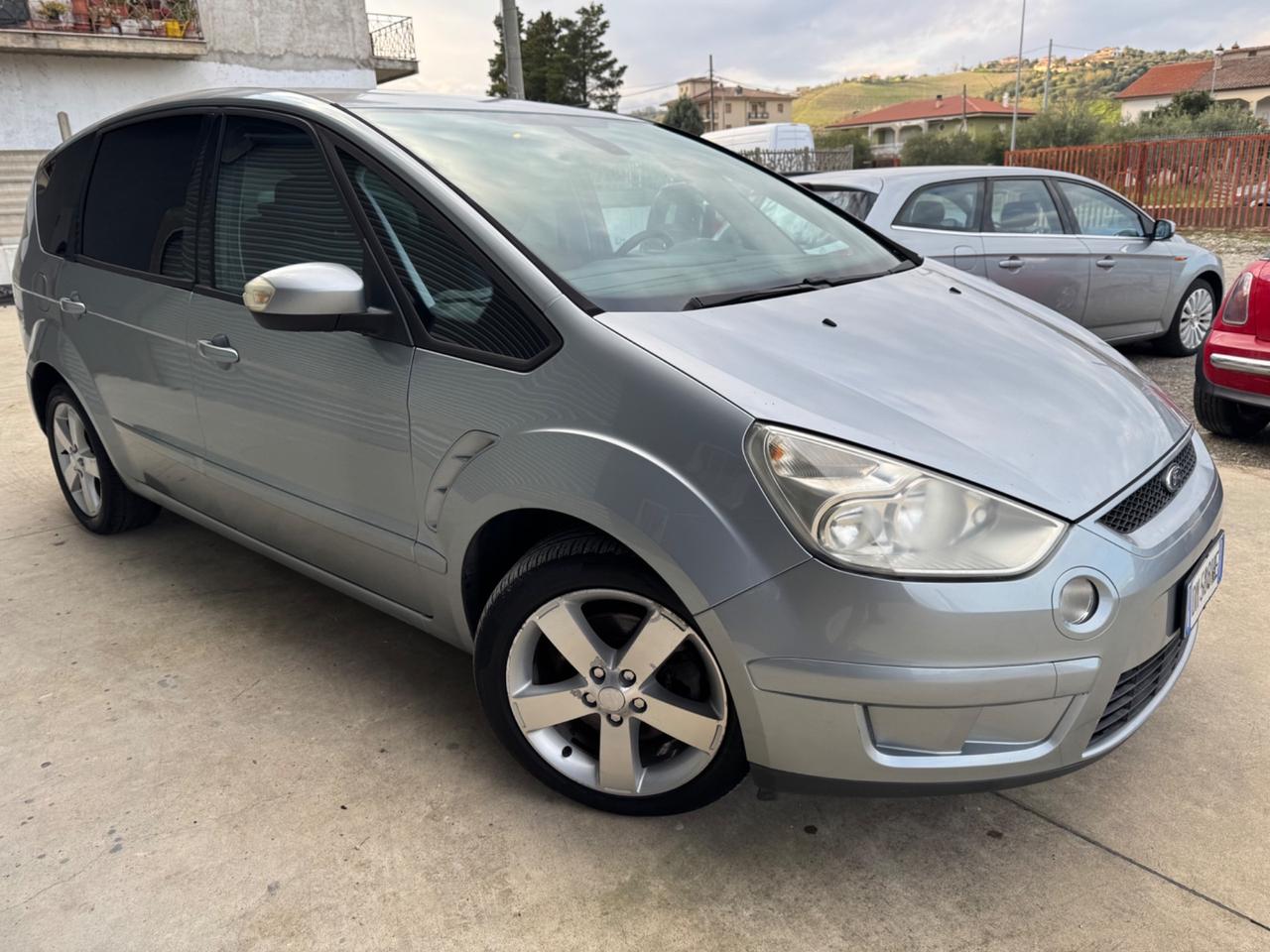 Ford S-Max 2.0 TDCi 140CV Titanium DPF