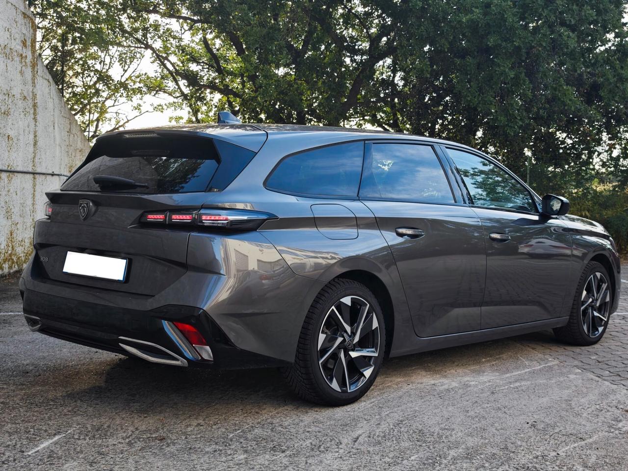 Peugeot 308 BlueHDi 130 EAT8 SW