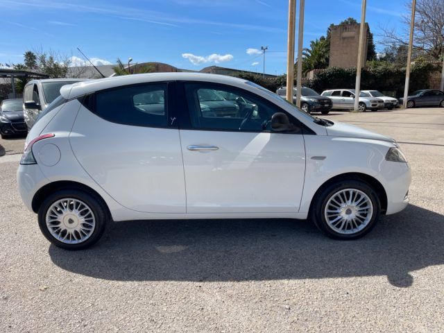 LANCIA Ypsilon 1.3 MJT 16V 95 CV 5 porte