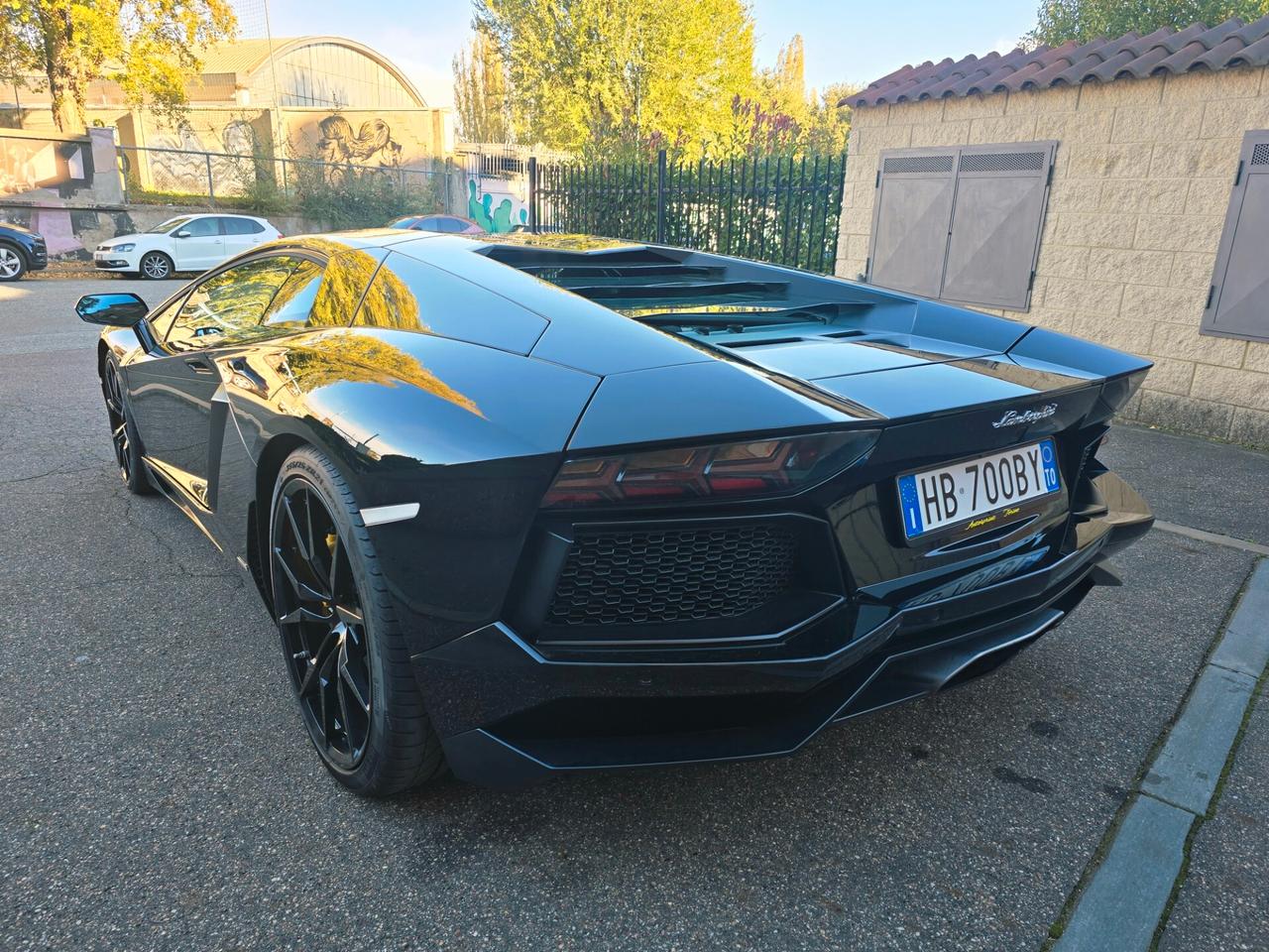 LAMBORGHINI Aventador 6.5 V12 LP700-4