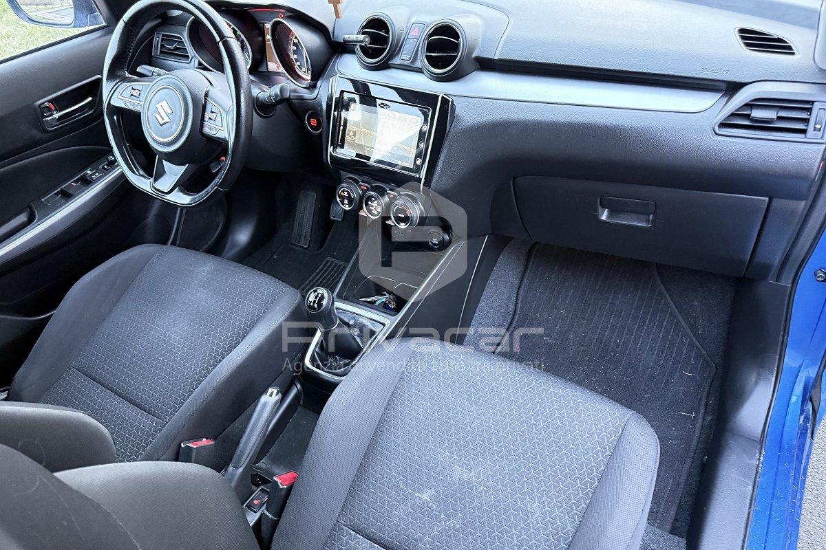 SUZUKI Swift 1.2 Hybrid 4WD AllGrip Top