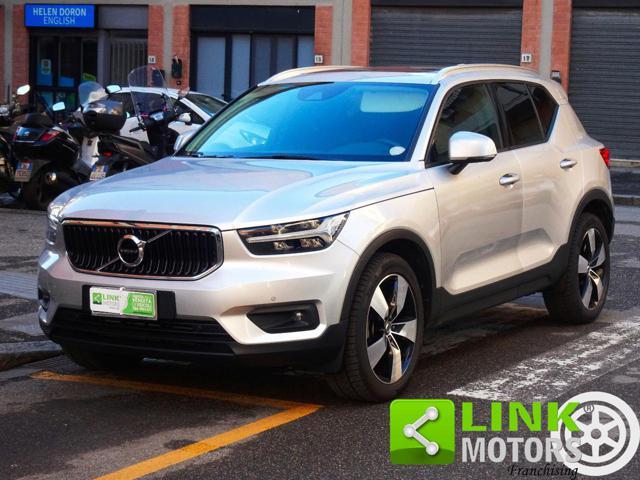 VOLVO XC40 T3 Momentum -UNICO PROPRIETARIO-FULL OPTIONALL...