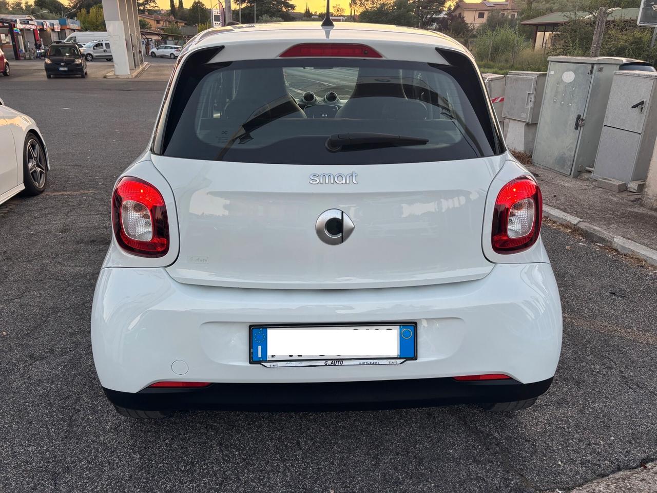 Smart ForFour 70 1.0 twinamic Perfect BELLISSIMA, NAVIGATORE, PELLE, CERCHI IN LEGA, PREZZO VERO!!!!
